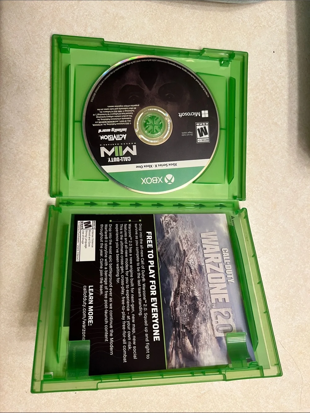 Call of Duty: Modern Warfare II (Cross-Gen) - Green Xbox Case